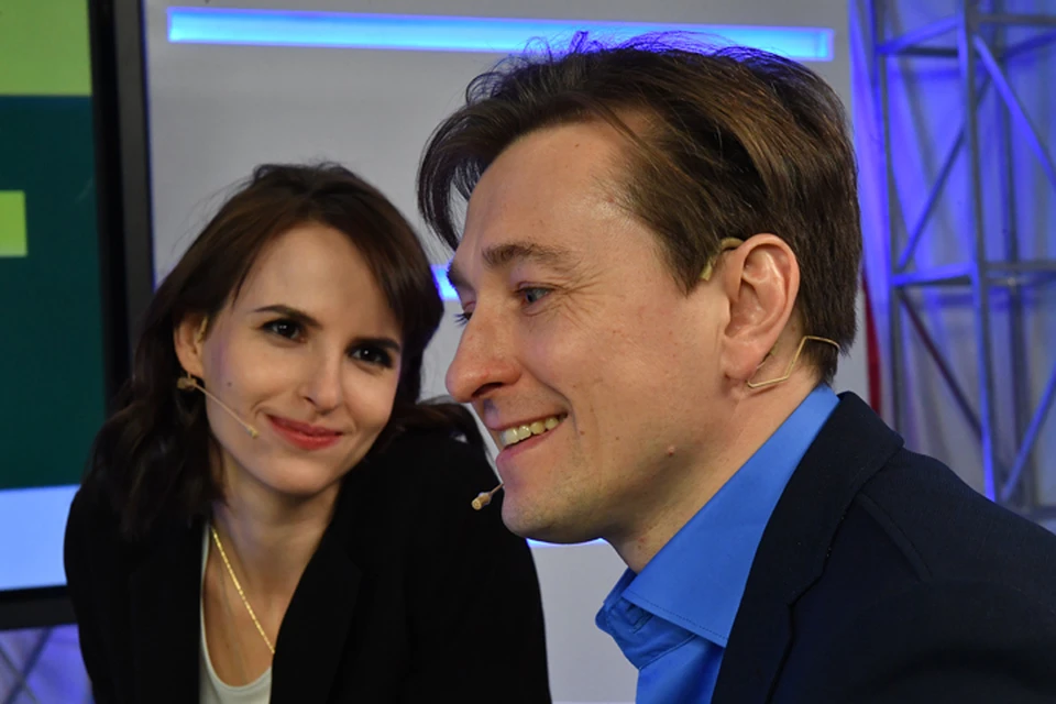 Сергей Безруков с супругой Анной Матисон в гостях у Радио «Комсомольская правда»