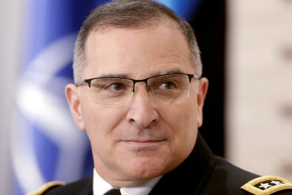 Главнокомандующий Объединенными Вооруженными силами НАТО и войсками США в Европе генерал Кертис Скапарротти