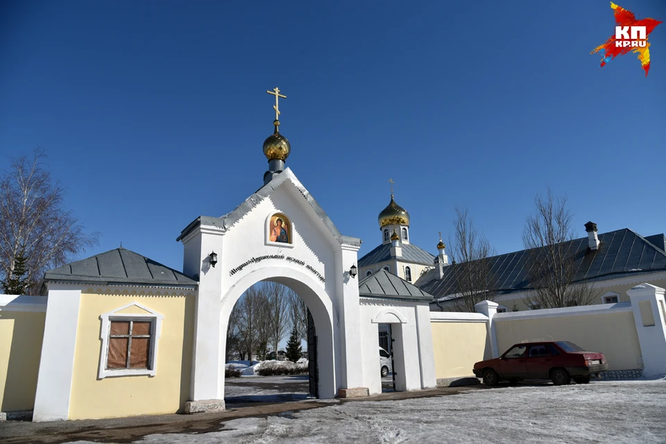Мужской монастырь в селе Козиха был основан в 1997 году.