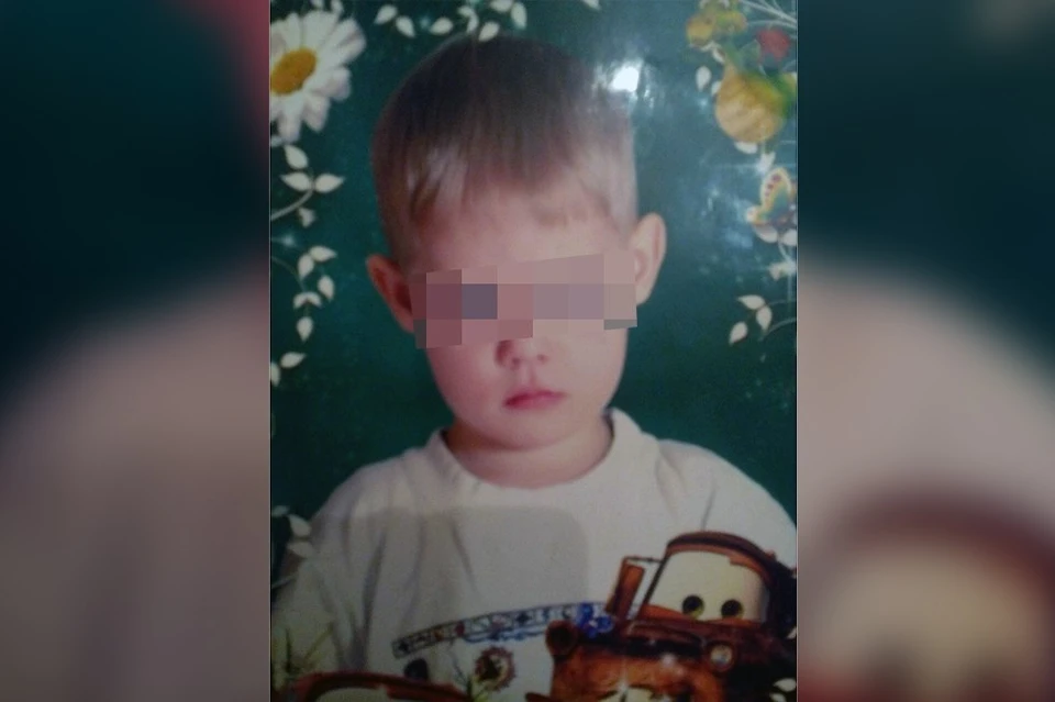 На этой фотографии Кириллу пять лет, но родные говорят, что он не очень изменился, только вытянулся... Фото: Поиск пропавших детей - Красноярск