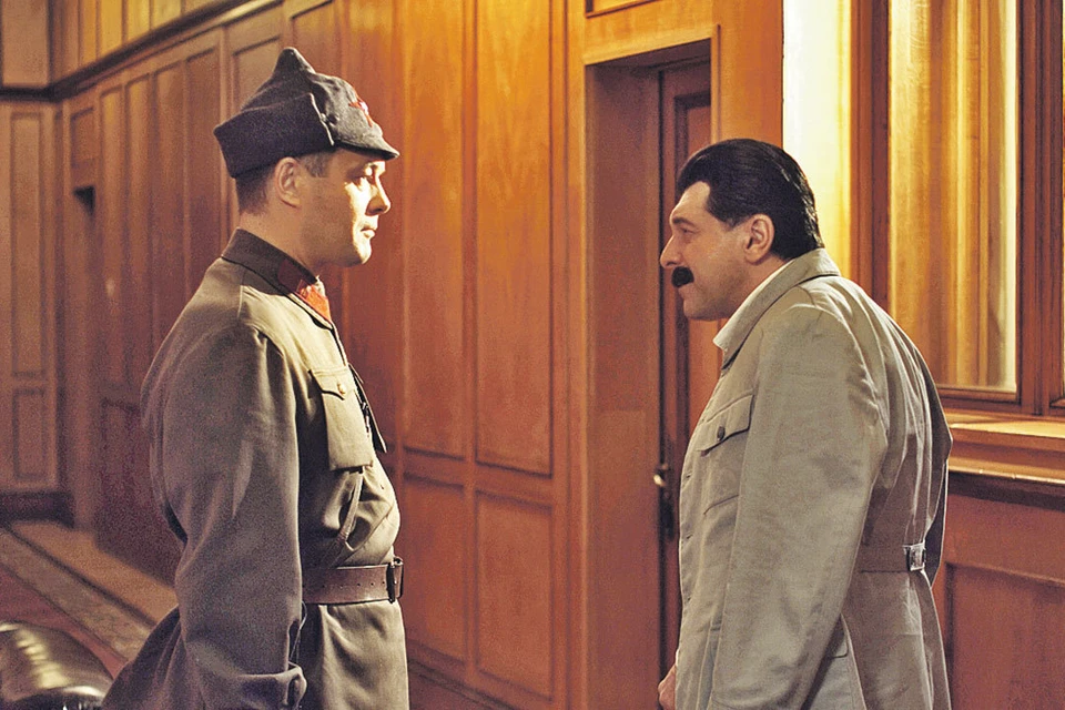 Власика сыграл Константин Милованов, а Сталина - Леван Мсхиладзе. Фото: Первый канал