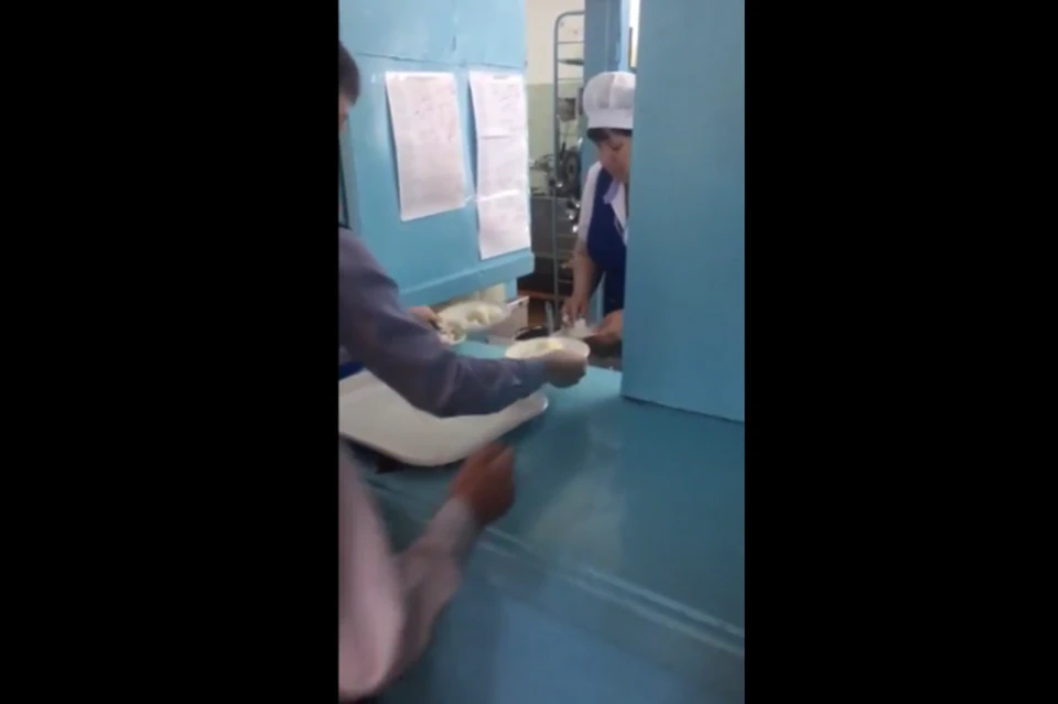 Ролик сразу же облетел социальные сети, мессенджеры, амурские и федеральные СМИ.