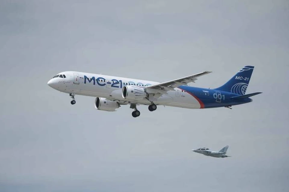 Первый полет МС-21 прошел успешно. Фото: официальная страница Дмитрия Рогозина в соцсетях.