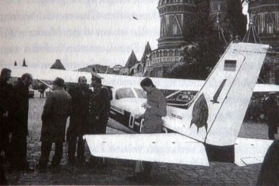 Cо дня приземления самолета Маттиаса Руста на Красной площади прошло 30 лет. ФОТО Личный архив Руста
