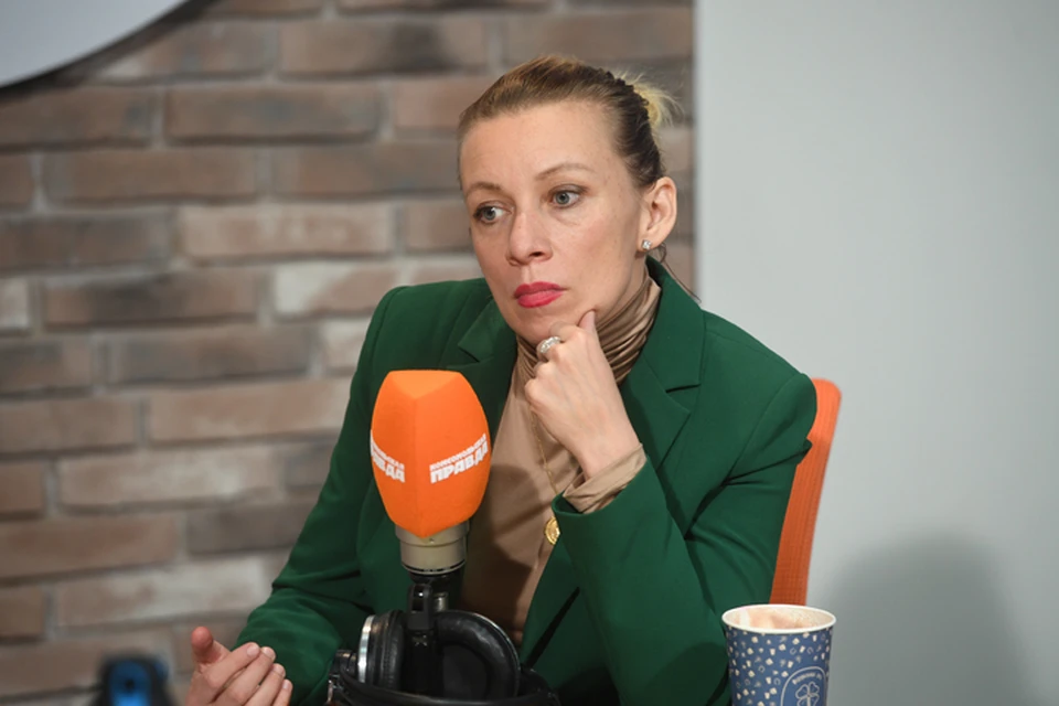Мария Захарова - в радиостудии «КП».
