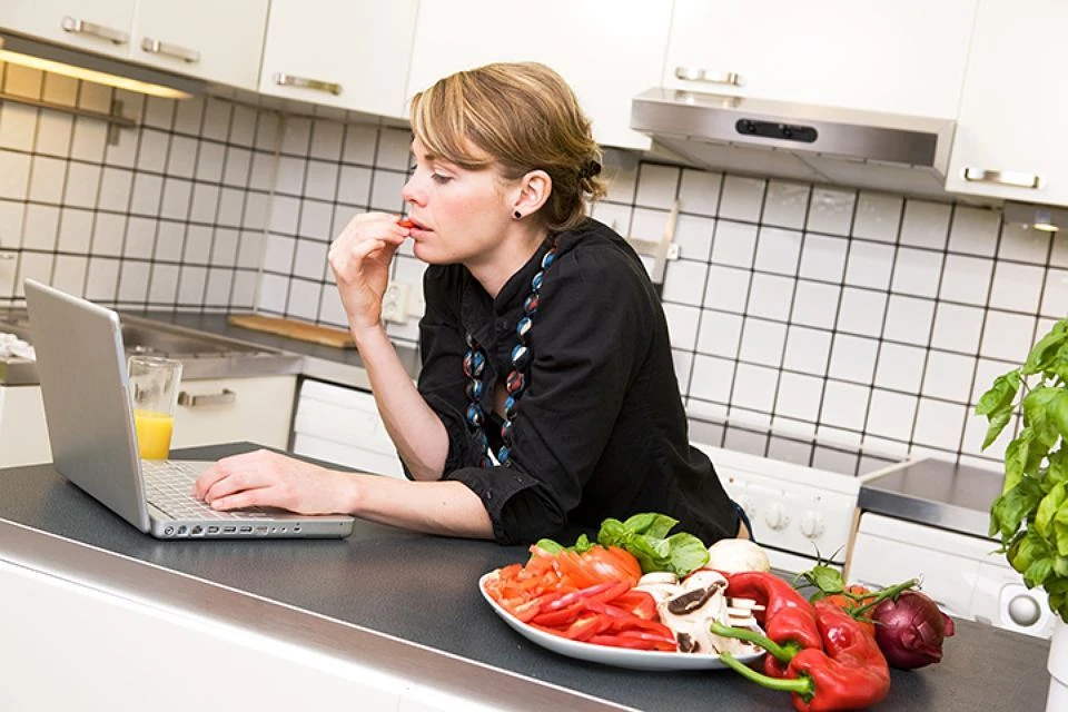 Каждый месяц почти 30 миллионов пользователей задают Яндексу запросы на кулинарную тематику