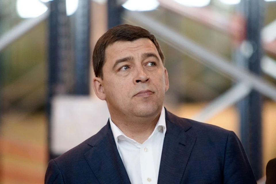Куйвашев пообещал, что заводчане в беде не останутся