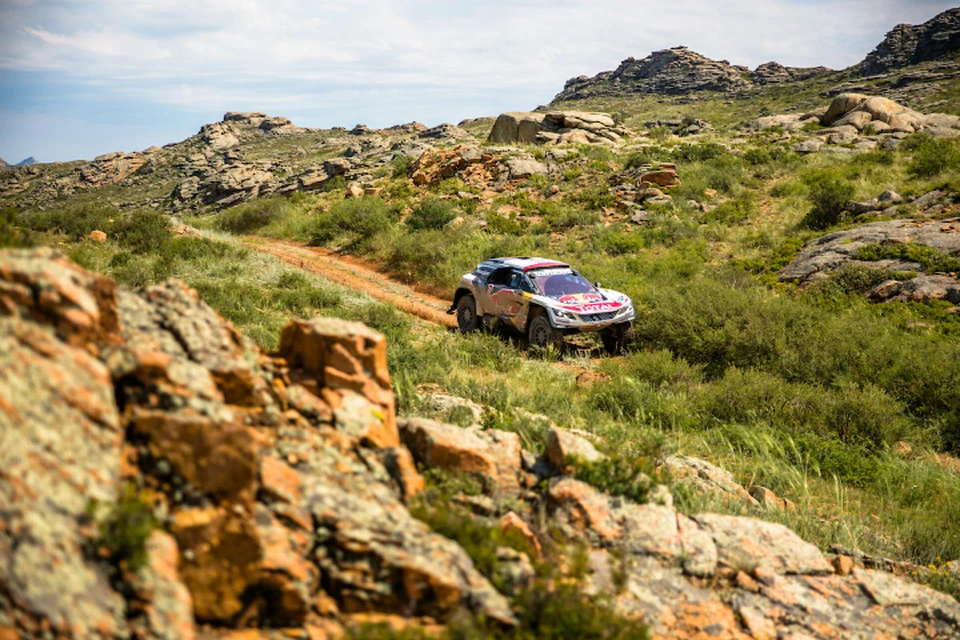 Экипаж из Дальнего Востока успешно выступает на гонках Silkwayrally