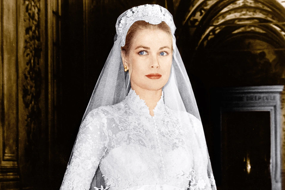 На протяжении многих лет история Грейс Келли вдохновляла бесчисленных невест. Это была история золушки, на которой женился князь королевских кровей