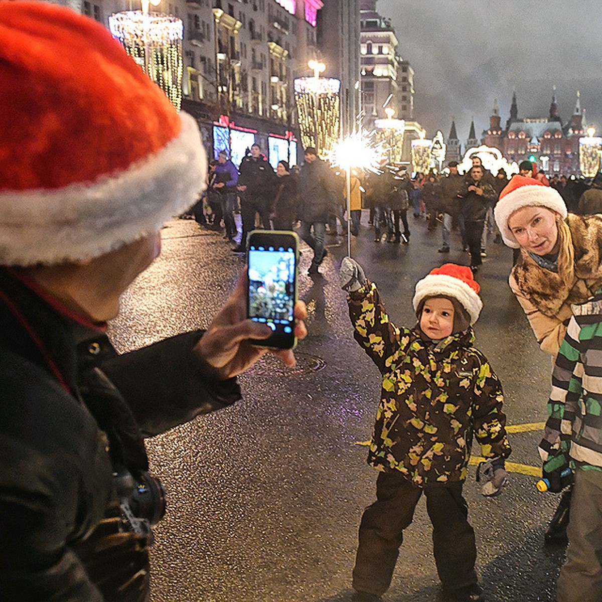 Новый год 2018 в парке «Зарядье»: праздничная программа и расписание на  новогодние праздники - KP.RU