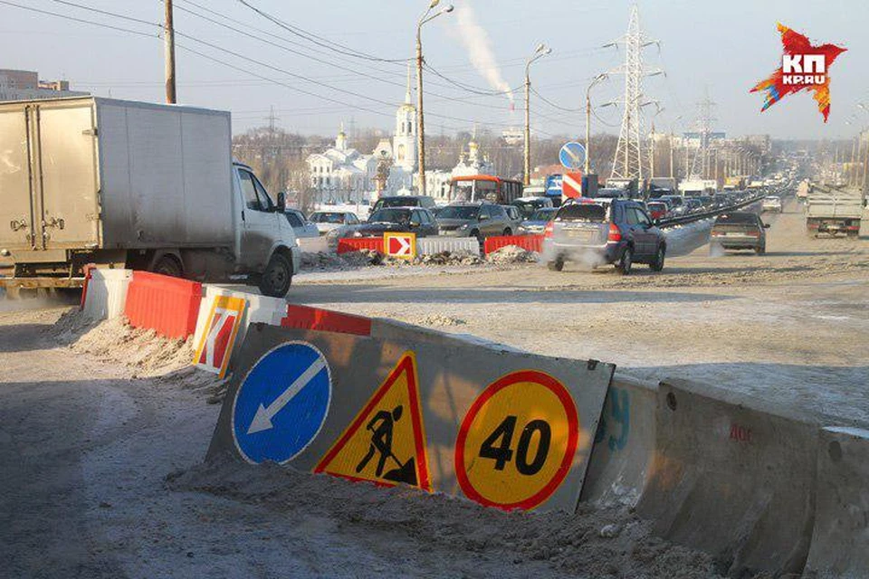 Движение транспорта по Мызинскому мосту полностью восстановлено после ремонта