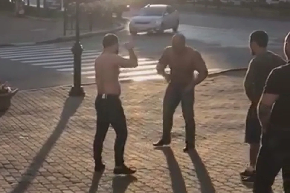 В Хабаровске суд изучил видео драки, в которой погиб чемпион России по пауэрлифтингу