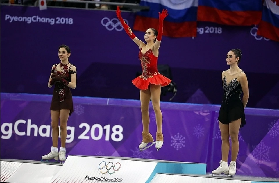 Алина Загитова и Евгения Медведева принесли нашей сборной сразу две медали на Олимпиаде в Пхенчхане