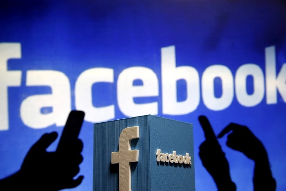 «Комсомолка» узнала, как соцсеть Facebook следит за двумя миллиардами пользователей.