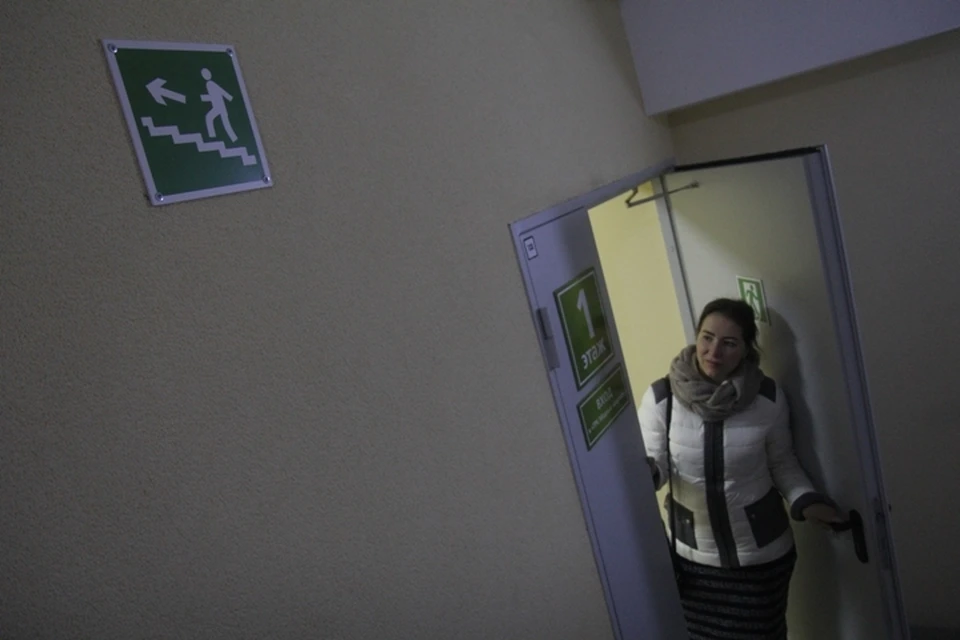 Проверка после пожара в "Зимней вишне": в иркутских торговых центрах эвакуационные двери закрыты на электронные замки