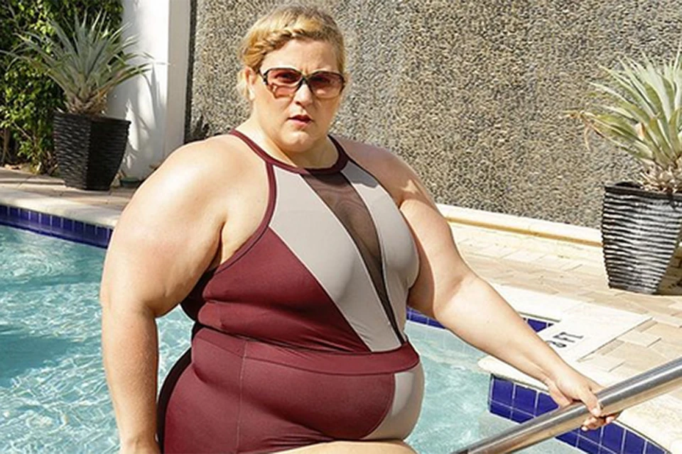 Толстый женщины купальниках