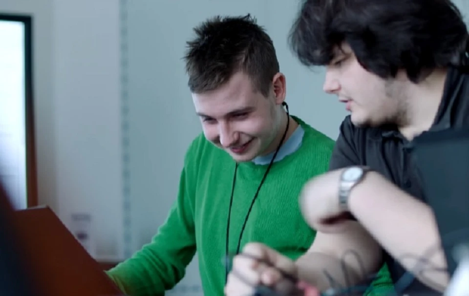 Сотрудники Mail.Ru Group учат подростков с аутизмом web-разработке и программированию