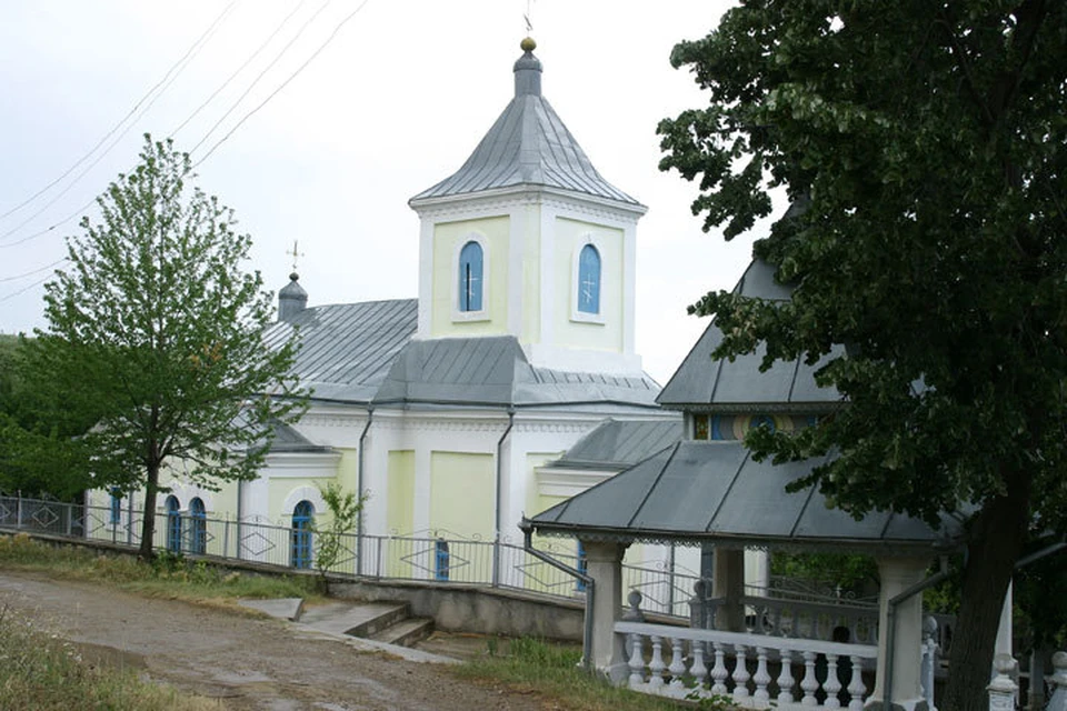 Церковь монастыря Хирова