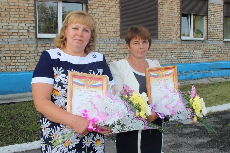 Людмила Соболева (слева) и Наталья Загвоздина (справа) спасли ребенка.