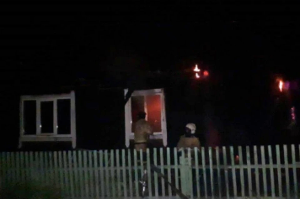 Пять человек погибли на пожаре в частном доме в Бохане. Фото: ГУ МЧС России по Иркутской области.