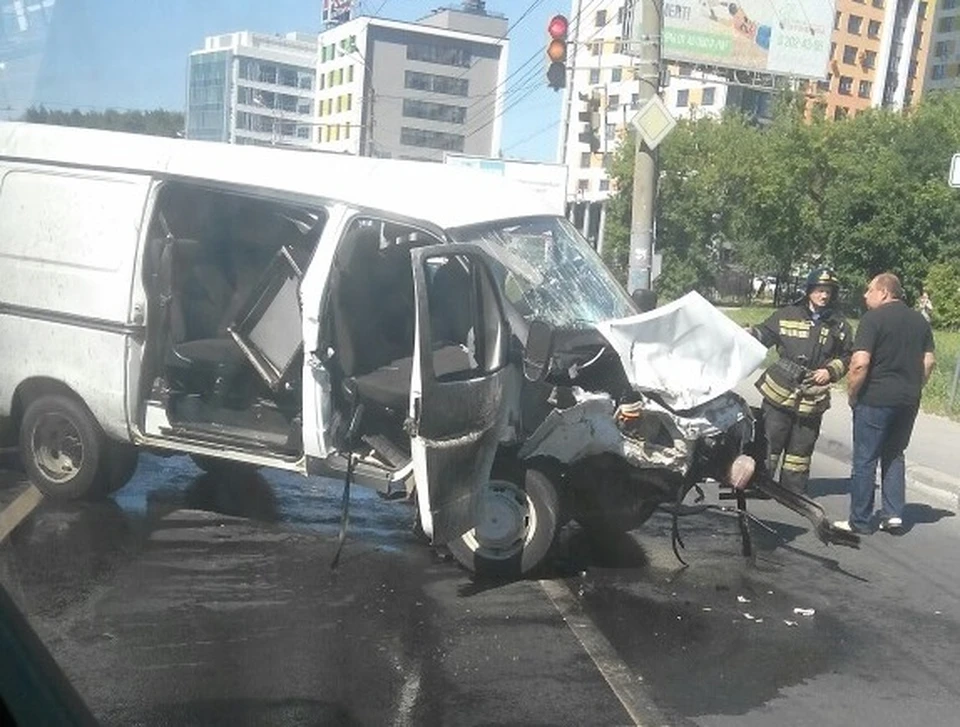 Дтп в щелково сегодня. ДТП У ТЦ Щелково.