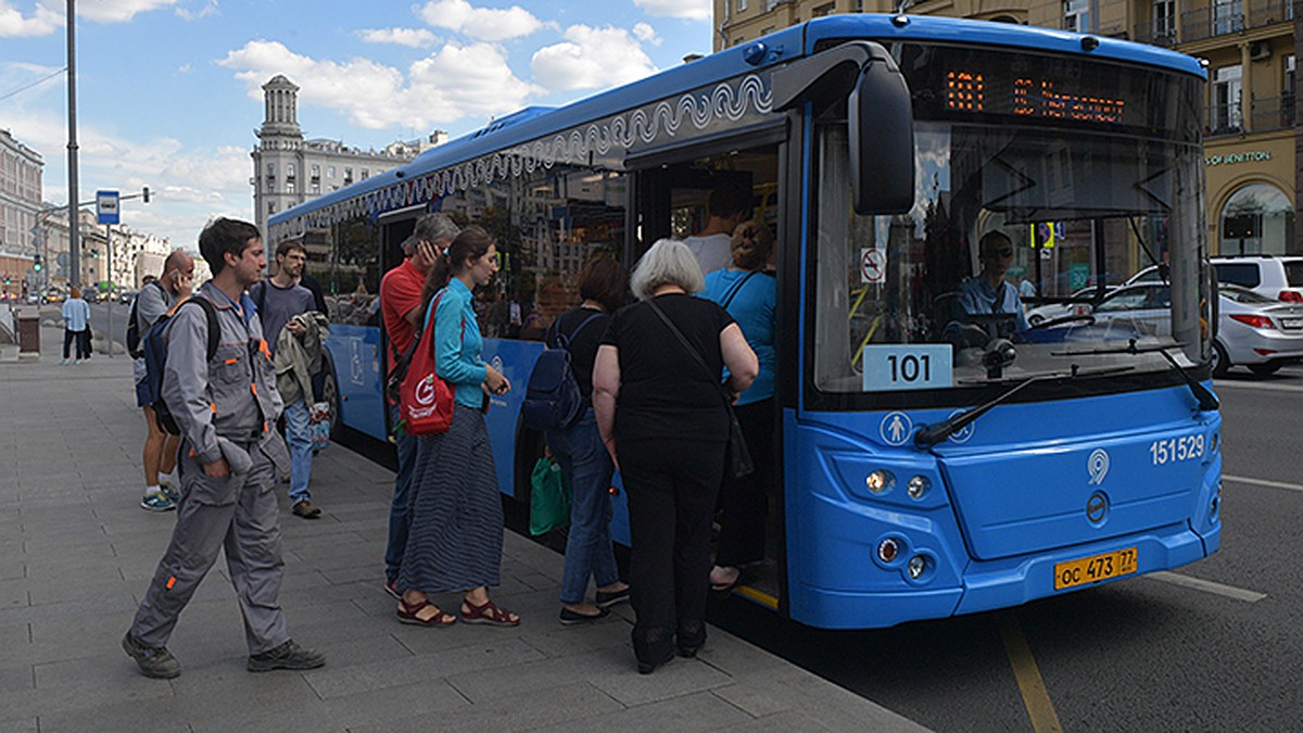 Какие меры принимаются при жалобе на водителя автобуса в Москве?