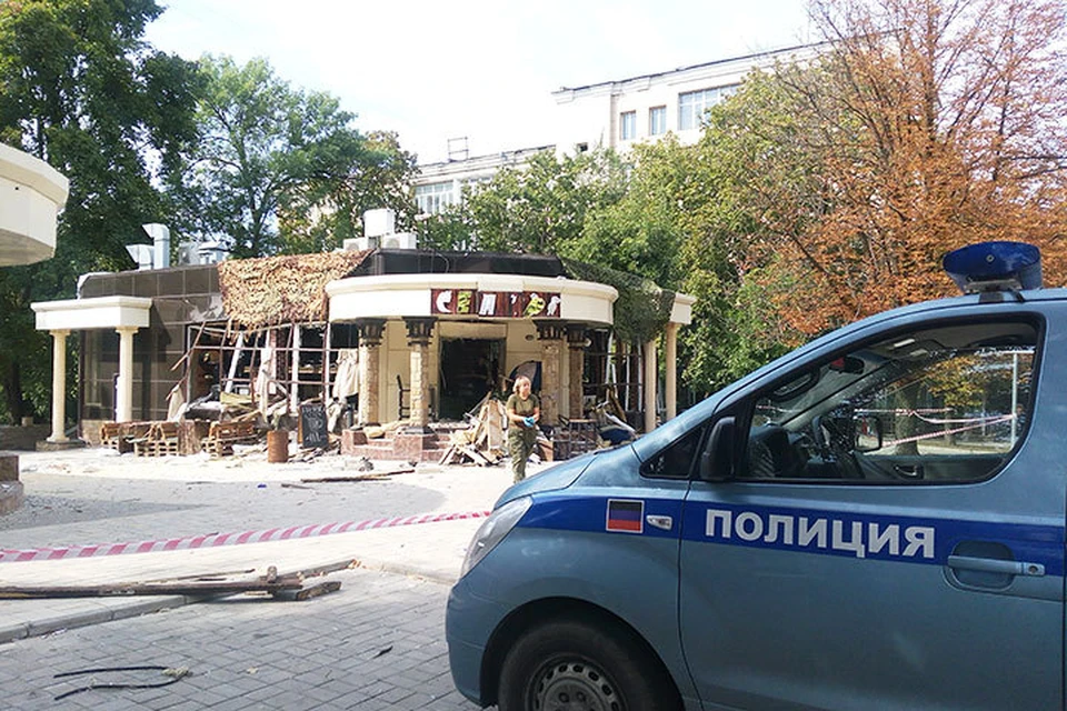 Кафе "Сепар" после взрыва. Фото: Никита МАКАРЕНКОВ, Павел ХАНАРИН