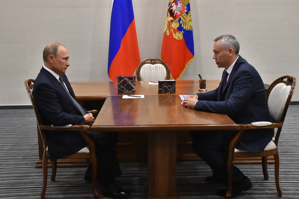 Владимир Путин: - Надеюсь, все наши планы будут реализованы в срок и с должным качеством. Фото: Правительство Новосибирской области