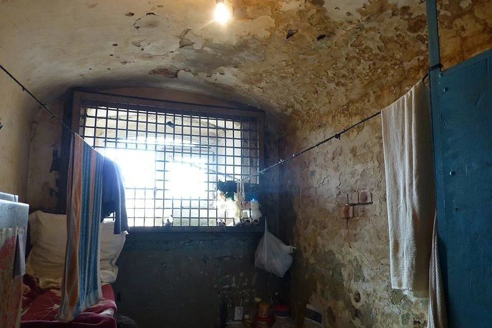 Этот снимок, сделанный в камере №122 нижегородского СИЗО-1, выложил в соцсетях сотрудник Комитета против пыток. Фото: Сергей Шунин