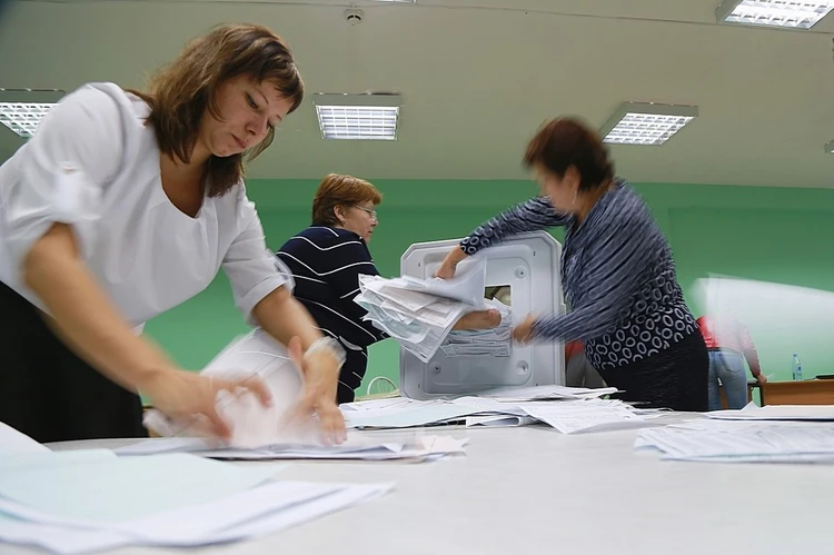 Предварительные итоги выборов в Хакасии: политологи рассказали, почему лидирует коммунист Коновалов
