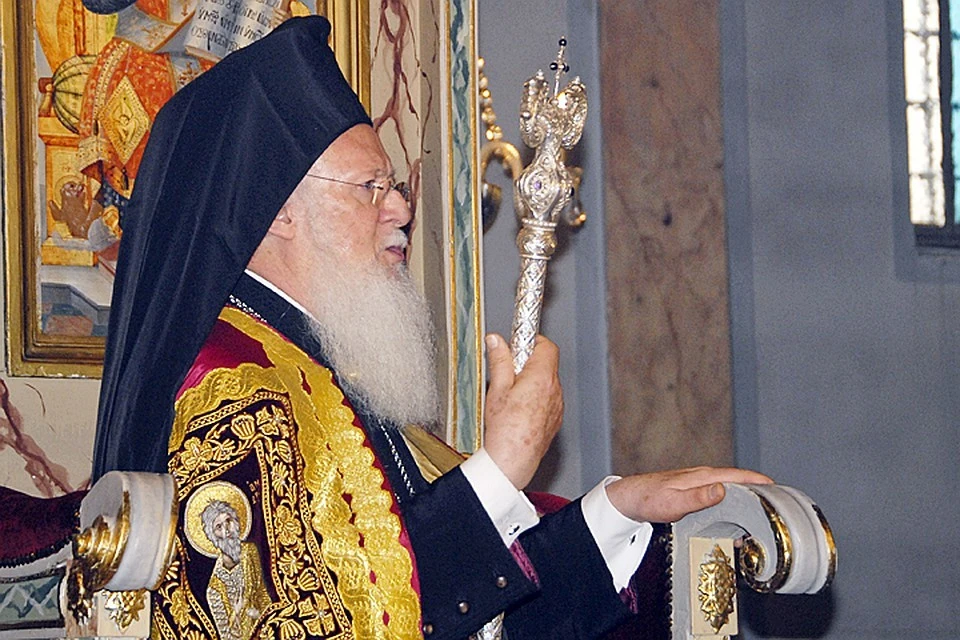 Патриарх Варфоломей и его архиереи не определились даже и с датой так называемого "объединительного собора" на Украине, на котором должны избрать главу новой автокефальной церкви