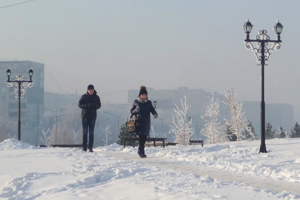 Кузбассовцам стоит достать теплые шубы и валенки: уже во вторник в регионе похолодает до -42 градусов.