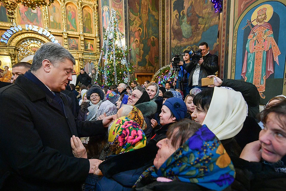 13 января 2019 года, Петр Порошенко в главном православном храме Винницы. Фото: Facebook / Петр Порошенко