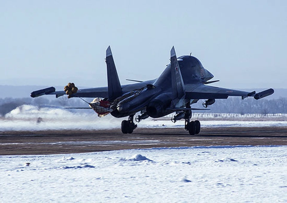 Спасатели нашли тело еще одного летчика, упавшего в Татарский пролив Су-34
