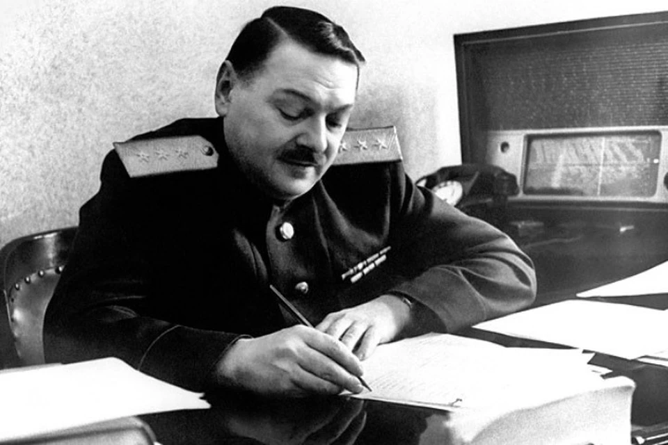 Когда началась кампания по переосмыслению новейшей истории Отечества, Жданов стал одной из главных мишеней критиков всего советского.