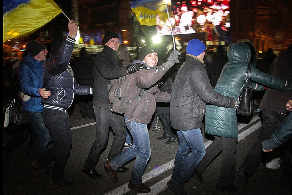 Участники "Евромайдана", на Площади Независимости в Киеве осень 2013 года.
