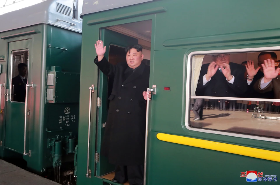 Ким Чен Ын на своем бронепоезде