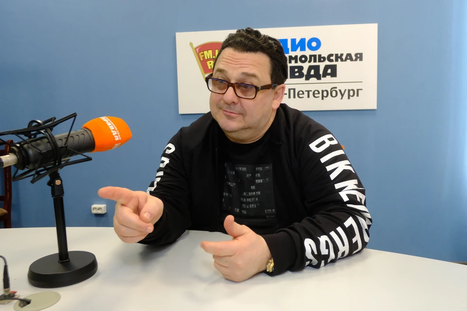Игорь Саруханов в студии радио «Комсомольская Правда в Петербурге»