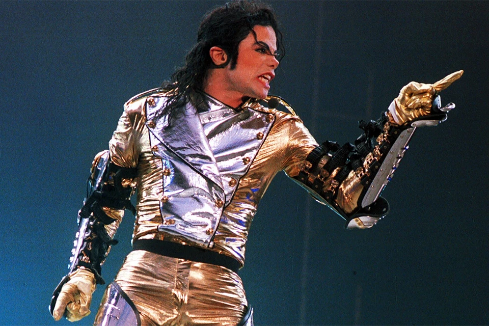 Майкл Джексон на сцене, 1999 год.