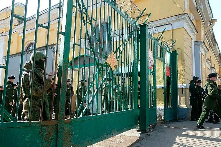 Это точно не теракт: Глава петербургского ЗакСа Макаров заявил о причине взрыва в академии имени Можайского