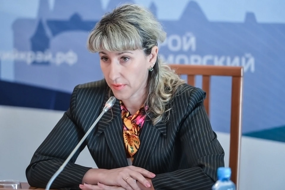 Елена Пархоменко ранее возглавляла профильный департамент - так что хорошо разбирается в тех вопросах, которые ей предстоит решать на новом посту
