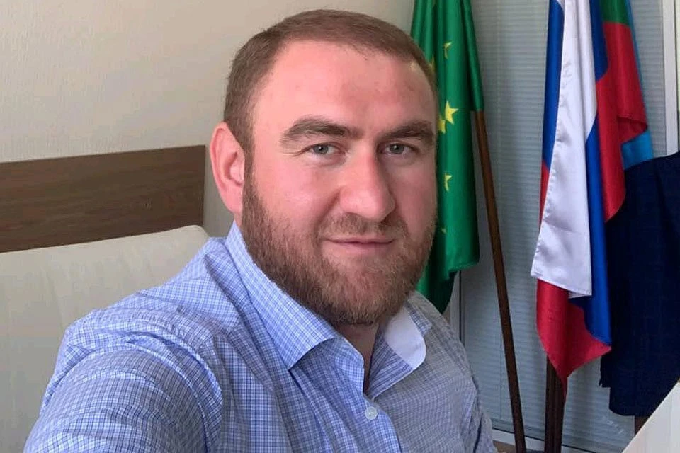 Арестованный сенатор Рауф Арашуков