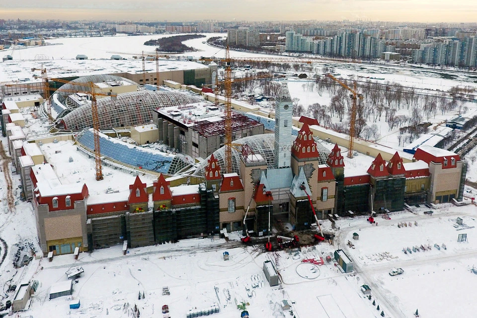 Строительство парка "Остров мечты", февраль 2019 года.