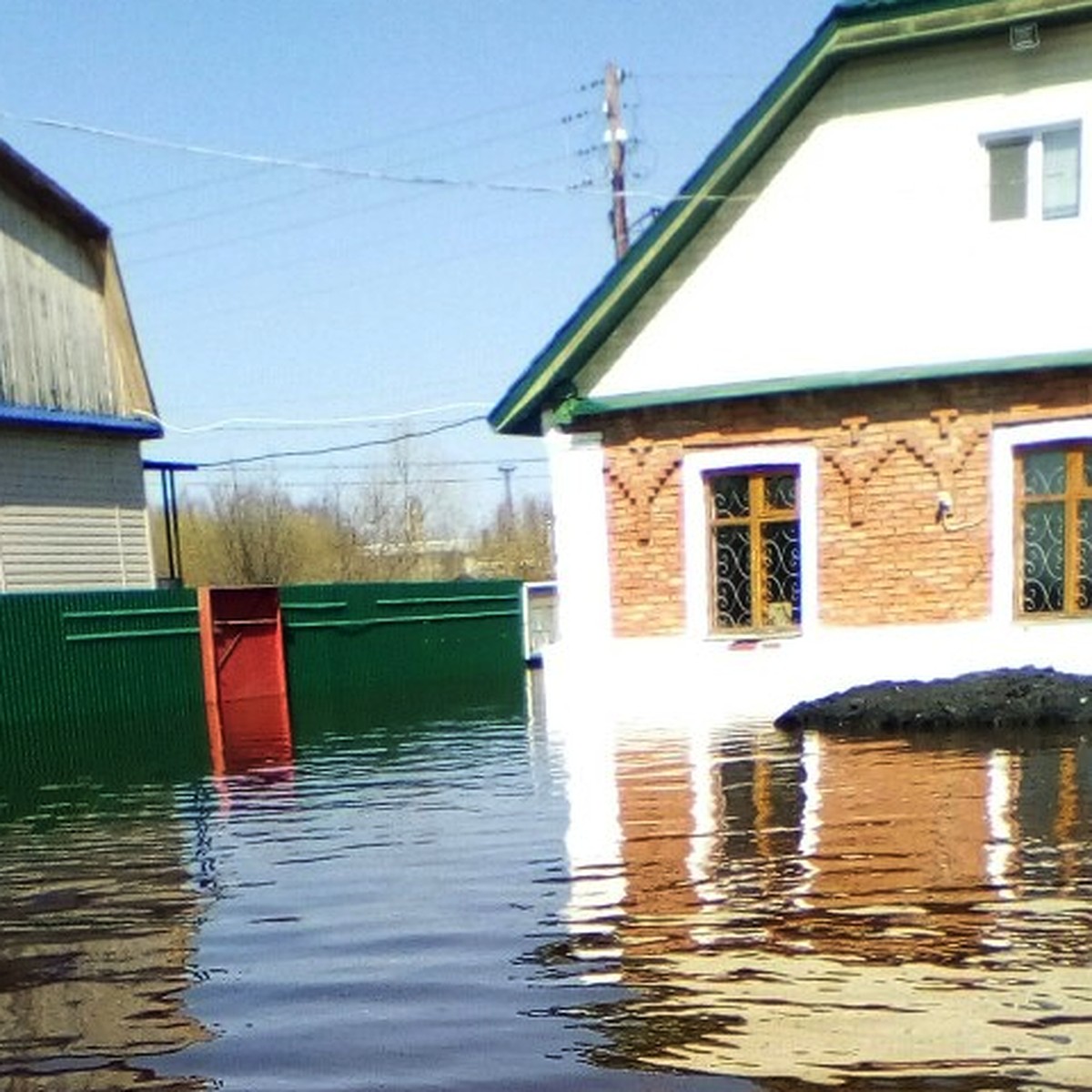 Сильный паводок в Ухте: вода постепенно отступает - KP.RU