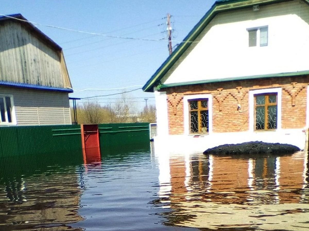 Сильный паводок в Ухте: вода постепенно отступает - KP.RU