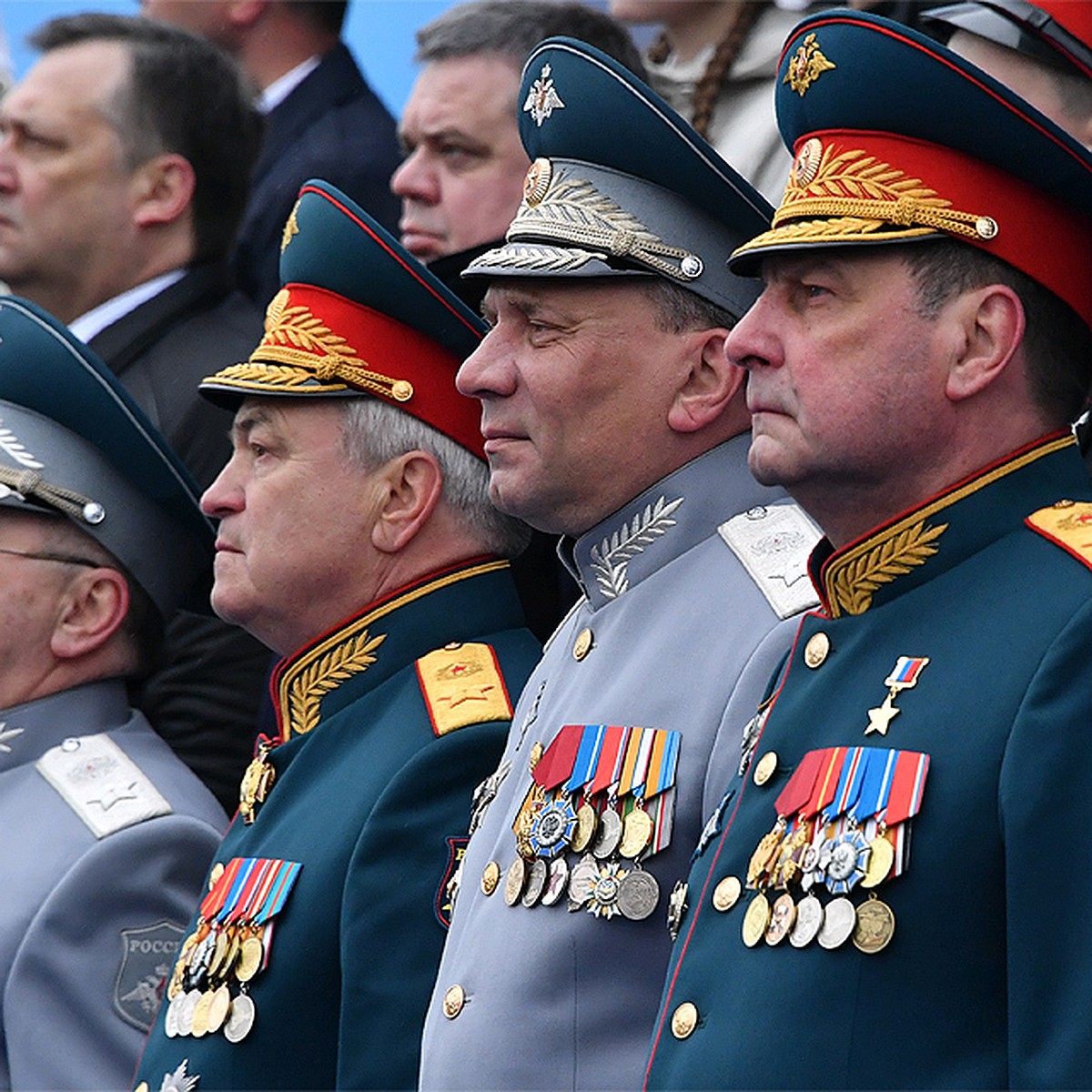 Парадная форма вооруженных сил российской федерации
