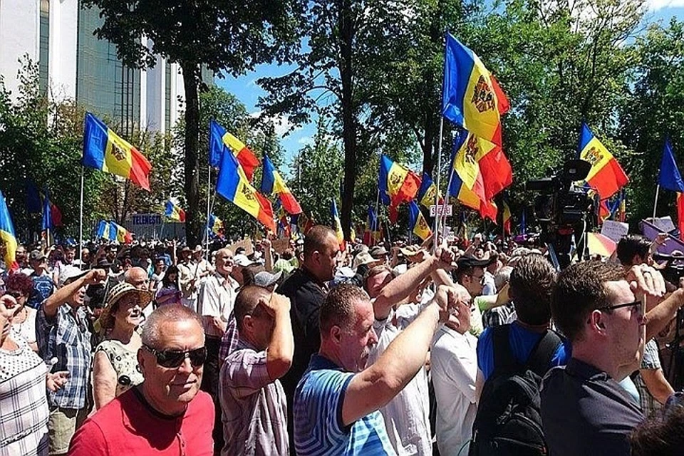 В День святой Троицы в Кишиневе пройдет Марш Партии социалистов и Блока ACUM.