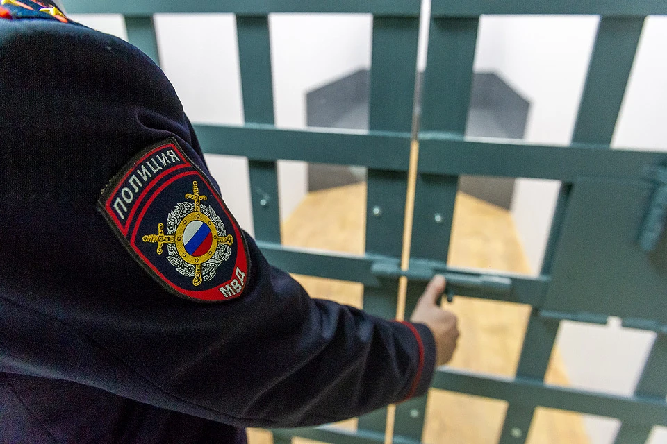 В Подмосковье задержали журналиста, который обвиняется в сбыте и хранении наркотиков.