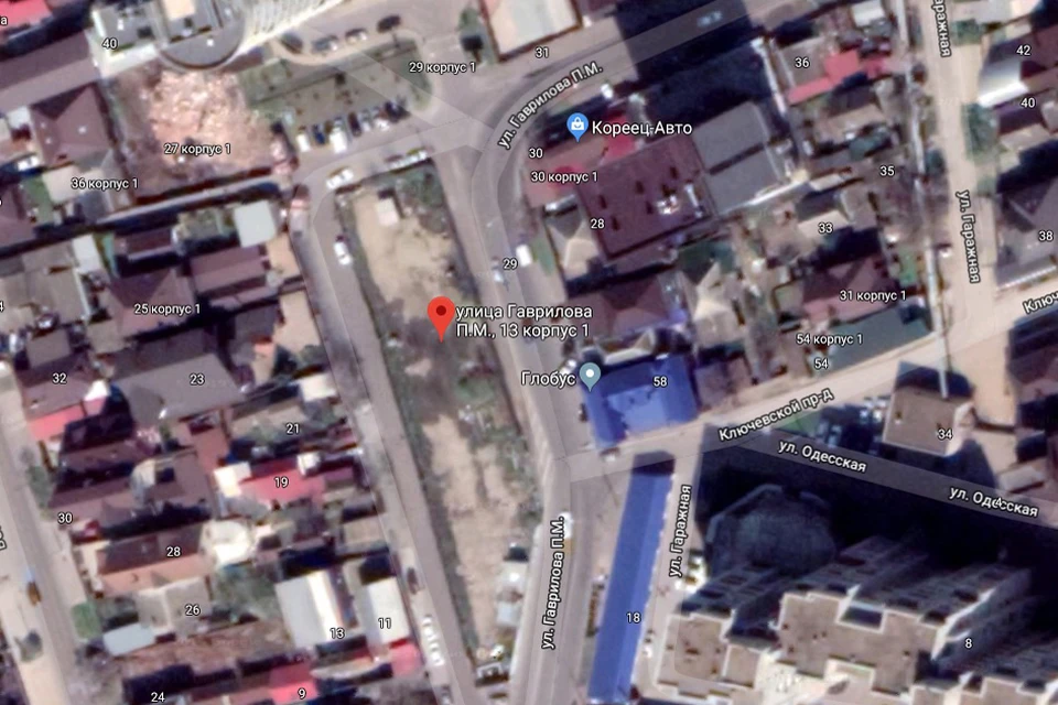 Этот участок земли на улице Гаврилова и довел помощники депутата до суда. Фото: google.com