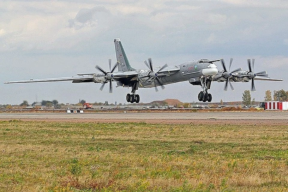 Ту-95 ВКС России осуществлял воздушное патрулирование над акваториями Японского и Восточно-Китайского морей
